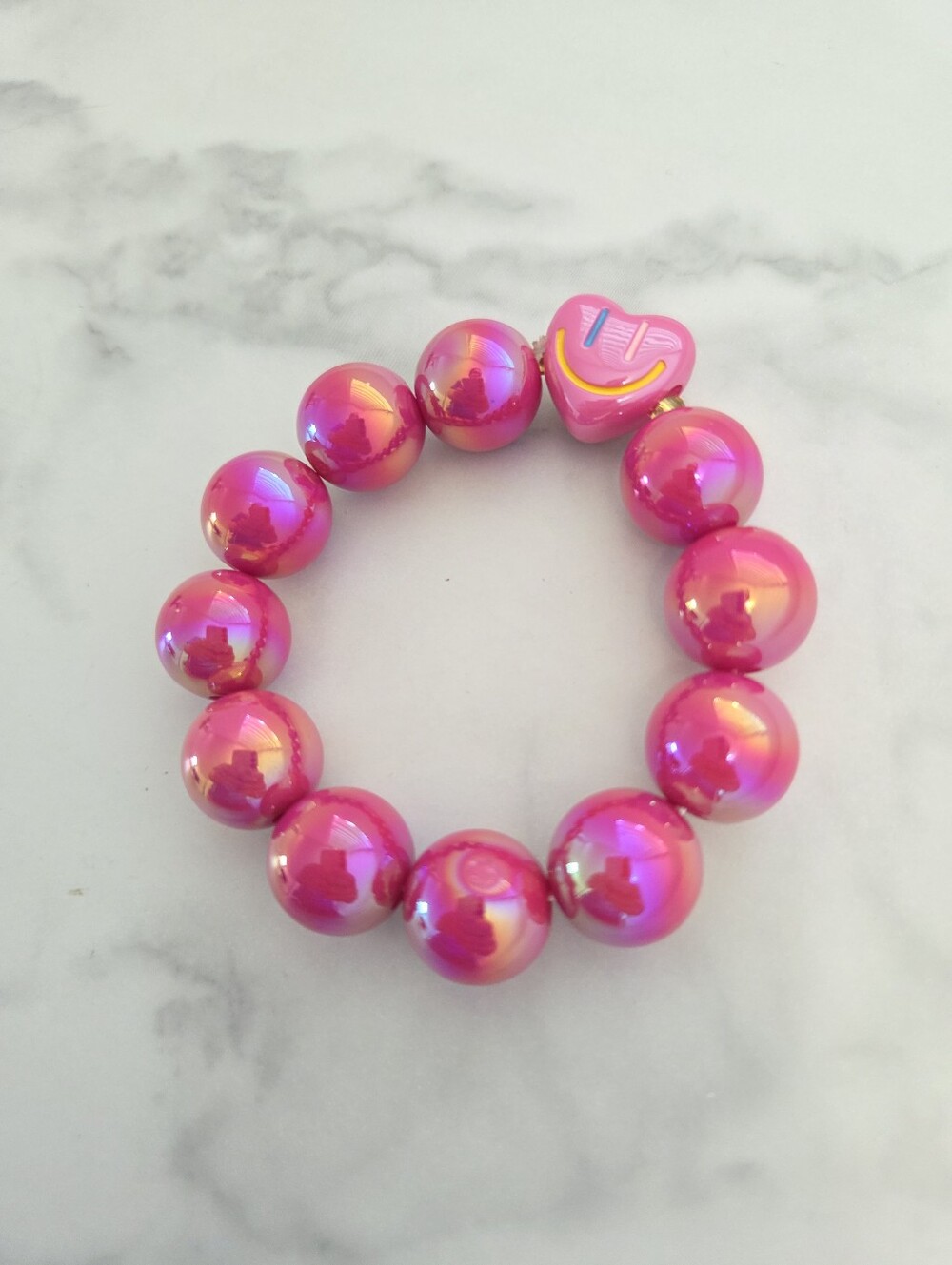 Chunky Hot Pink Iridescent Beaded Bracelet Heart Smile Charm Stretch - Picture 3 of 12